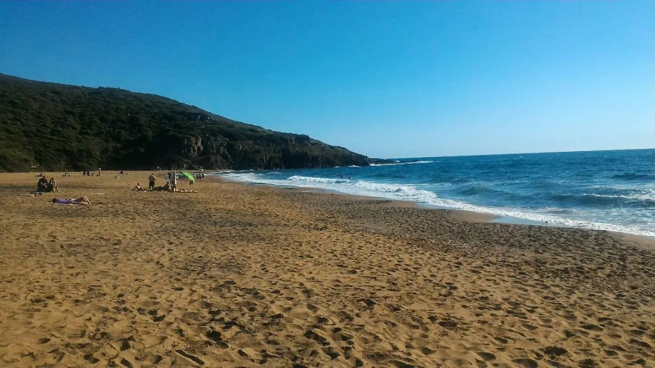 Idillio Mediterraneo Magomadas 0*,